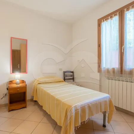 La Casina A Schiopparello - Goelba 아파트 *